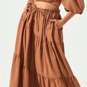 Lariat Balboa Skirt